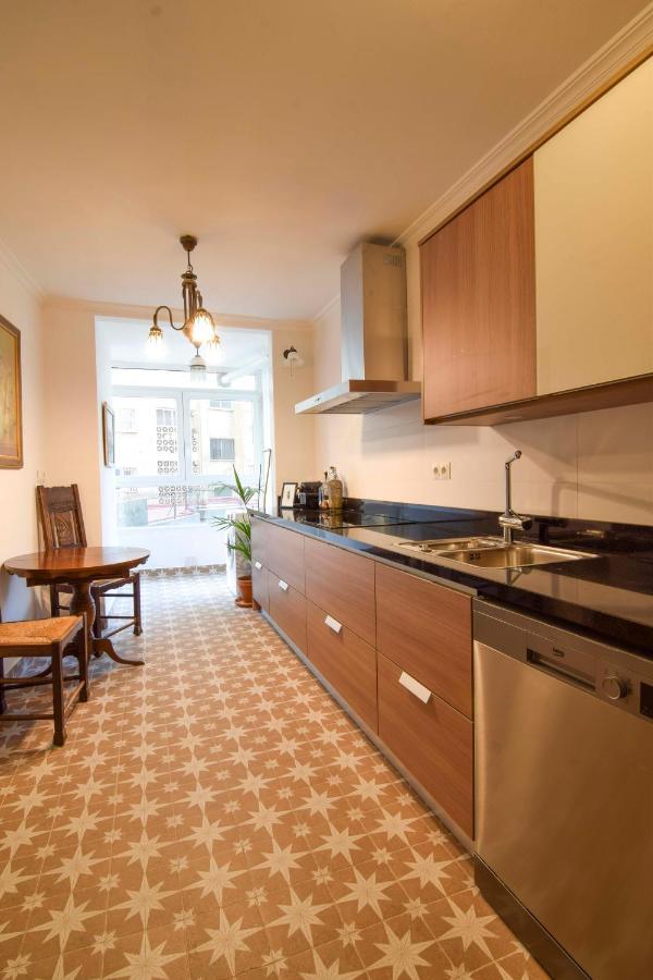 P&P Apartamentos Paseo Maritimo Pablo Ruiz Picasso Малага Екстер'єр фото