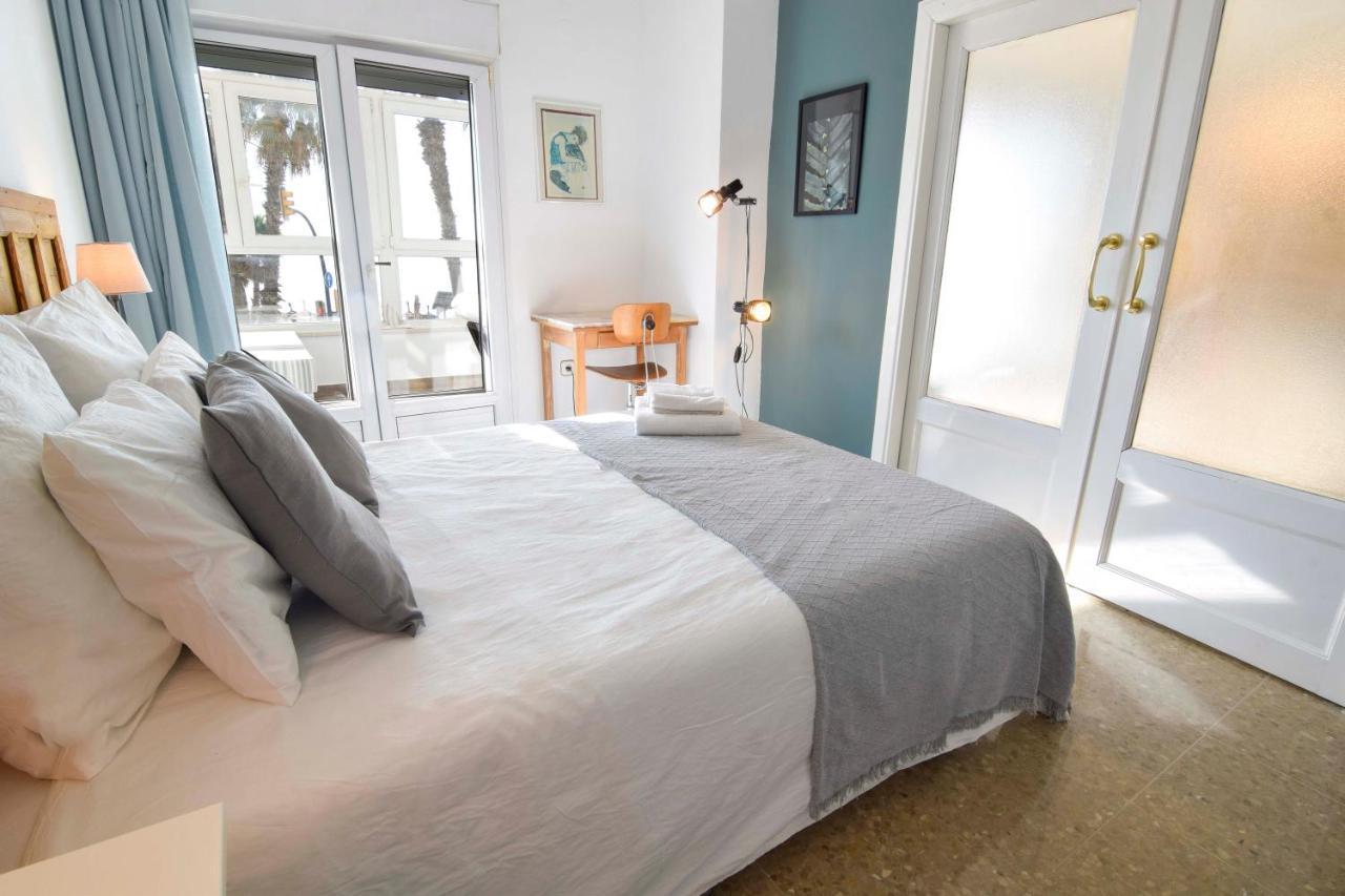 P&P Apartamentos Paseo Maritimo Pablo Ruiz Picasso Малага Екстер'єр фото